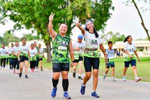 BIB: 
                            <button type="button" onclick="openModal(3719719)" class="btn btn-primary btn-sm float-right btn-popup" data-toggle="modal" data-target=".modal-high-quality">
                        <i class="fas fa-shopping-cart"></i> Add to Cart
                    </button>
                                            <button type="button" onclick="isThisMe(3719719, true)" class="btn btn-success btn-sm float-right btn-popup btn-isme hidden" data-toggle="tooltip" data-placement="bottom" title="นี่คือรูปของคุณใช่ไหม คลิกที่นี่เพื่อเอาเข้าอัลบั้ม">
                        <i class="fas fa-plus"></i> Add to album
                    </button>
                    <button type="button" onclick="isThisMe(3719719, false)" class="btn btn-warning btn-sm float-right btn-popup btn-isnotme hidden">
                        <i class="fas fa-ban"></i> Remove from album
                    </button>