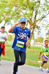 BIB: 1488
                            <button type="button" onclick="openModal(3719956)" class="btn btn-primary btn-sm float-right btn-popup" data-toggle="modal" data-target=".modal-high-quality">
                        <i class="fas fa-shopping-cart"></i> Add to Cart
                    </button>
                                            <button type="button" onclick="isThisMe(3719956, true)" class="btn btn-success btn-sm float-right btn-popup btn-isme hidden" data-toggle="tooltip" data-placement="bottom" title="นี่คือรูปของคุณใช่ไหม คลิกที่นี่เพื่อเอาเข้าอัลบั้ม">
                        <i class="fas fa-plus"></i> Add to album
                    </button>
                    <button type="button" onclick="isThisMe(3719956, false)" class="btn btn-warning btn-sm float-right btn-popup btn-isnotme hidden">
                        <i class="fas fa-ban"></i> Remove from album
                    </button>