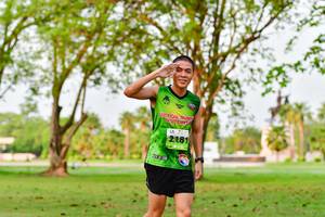 BIB: 2181
                            <button type="button" onclick="openModal(3718284)" class="btn btn-primary btn-sm float-right btn-popup" data-toggle="modal" data-target=".modal-high-quality">
                        <i class="fas fa-shopping-cart"></i> Add to Cart
                    </button>
                                            <button type="button" onclick="isThisMe(3718284, true)" class="btn btn-success btn-sm float-right btn-popup btn-isme hidden" data-toggle="tooltip" data-placement="bottom" title="นี่คือรูปของคุณใช่ไหม คลิกที่นี่เพื่อเอาเข้าอัลบั้ม">
                        <i class="fas fa-plus"></i> Add to album
                    </button>
                    <button type="button" onclick="isThisMe(3718284, false)" class="btn btn-warning btn-sm float-right btn-popup btn-isnotme hidden">
                        <i class="fas fa-ban"></i> Remove from album
                    </button>