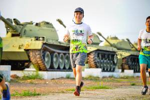 BIB: 1790
                            <button type="button" onclick="openModal(3733829)" class="btn btn-primary btn-sm float-right btn-popup" data-toggle="modal" data-target=".modal-high-quality">
                        <i class="fas fa-shopping-cart"></i> Add to Cart
                    </button>
                                            <button type="button" onclick="isThisMe(3733829, true)" class="btn btn-success btn-sm float-right btn-popup btn-isme hidden" data-toggle="tooltip" data-placement="bottom" title="นี่คือรูปของคุณใช่ไหม คลิกที่นี่เพื่อเอาเข้าอัลบั้ม">
                        <i class="fas fa-plus"></i> Add to album
                    </button>
                    <button type="button" onclick="isThisMe(3733829, false)" class="btn btn-warning btn-sm float-right btn-popup btn-isnotme hidden">
                        <i class="fas fa-ban"></i> Remove from album
                    </button>