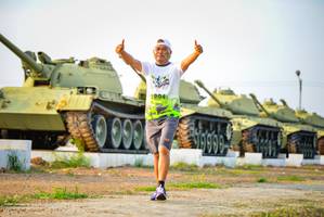 BIB: 1904
                            <button type="button" onclick="openModal(3733729)" class="btn btn-primary btn-sm float-right btn-popup" data-toggle="modal" data-target=".modal-high-quality">
                        <i class="fas fa-shopping-cart"></i> Add to Cart
                    </button>
                                            <button type="button" onclick="isThisMe(3733729, true)" class="btn btn-success btn-sm float-right btn-popup btn-isme hidden" data-toggle="tooltip" data-placement="bottom" title="นี่คือรูปของคุณใช่ไหม คลิกที่นี่เพื่อเอาเข้าอัลบั้ม">
                        <i class="fas fa-plus"></i> Add to album
                    </button>
                    <button type="button" onclick="isThisMe(3733729, false)" class="btn btn-warning btn-sm float-right btn-popup btn-isnotme hidden">
                        <i class="fas fa-ban"></i> Remove from album
                    </button>