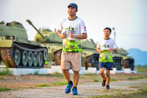 BIB: 2005
                            <button type="button" onclick="openModal(3659683)" class="btn btn-primary btn-sm float-right btn-popup" data-toggle="modal" data-target=".modal-high-quality">
                        <i class="fas fa-shopping-cart"></i> Add to Cart
                    </button>
                                            <button type="button" onclick="isThisMe(3659683, true)" class="btn btn-success btn-sm float-right btn-popup btn-isme hidden" data-toggle="tooltip" data-placement="bottom" title="นี่คือรูปของคุณใช่ไหม คลิกที่นี่เพื่อเอาเข้าอัลบั้ม">
                        <i class="fas fa-plus"></i> Add to album
                    </button>
                    <button type="button" onclick="isThisMe(3659683, false)" class="btn btn-warning btn-sm float-right btn-popup btn-isnotme hidden">
                        <i class="fas fa-ban"></i> Remove from album
                    </button>