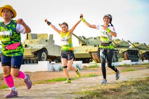 BIB: 528, 424
                            <button type="button" onclick="openModal(3733677)" class="btn btn-primary btn-sm float-right btn-popup" data-toggle="modal" data-target=".modal-high-quality">
                        <i class="fas fa-shopping-cart"></i> Add to Cart
                    </button>
                                            <button type="button" onclick="isThisMe(3733677, true)" class="btn btn-success btn-sm float-right btn-popup btn-isme hidden" data-toggle="tooltip" data-placement="bottom" title="นี่คือรูปของคุณใช่ไหม คลิกที่นี่เพื่อเอาเข้าอัลบั้ม">
                        <i class="fas fa-plus"></i> Add to album
                    </button>
                    <button type="button" onclick="isThisMe(3733677, false)" class="btn btn-warning btn-sm float-right btn-popup btn-isnotme hidden">
                        <i class="fas fa-ban"></i> Remove from album
                    </button>