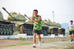 BIB: 2405
                            <button type="button" onclick="openModal(3743832)" class="btn btn-primary btn-sm float-right btn-popup" data-toggle="modal" data-target=".modal-high-quality">
                        <i class="fas fa-shopping-cart"></i> Add to Cart
                    </button>
                                            <button type="button" onclick="isThisMe(3743832, true)" class="btn btn-success btn-sm float-right btn-popup btn-isme hidden" data-toggle="tooltip" data-placement="bottom" title="นี่คือรูปของคุณใช่ไหม คลิกที่นี่เพื่อเอาเข้าอัลบั้ม">
                        <i class="fas fa-plus"></i> Add to album
                    </button>
                    <button type="button" onclick="isThisMe(3743832, false)" class="btn btn-warning btn-sm float-right btn-popup btn-isnotme hidden">
                        <i class="fas fa-ban"></i> Remove from album
                    </button>