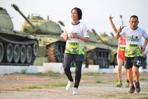 BIB: 1921, 2096
                            <button type="button" onclick="openModal(3742310)" class="btn btn-primary btn-sm float-right btn-popup" data-toggle="modal" data-target=".modal-high-quality">
                        <i class="fas fa-shopping-cart"></i> Add to Cart
                    </button>
                                            <button type="button" onclick="isThisMe(3742310, true)" class="btn btn-success btn-sm float-right btn-popup btn-isme hidden" data-toggle="tooltip" data-placement="bottom" title="นี่คือรูปของคุณใช่ไหม คลิกที่นี่เพื่อเอาเข้าอัลบั้ม">
                        <i class="fas fa-plus"></i> Add to album
                    </button>
                    <button type="button" onclick="isThisMe(3742310, false)" class="btn btn-warning btn-sm float-right btn-popup btn-isnotme hidden">
                        <i class="fas fa-ban"></i> Remove from album
                    </button>