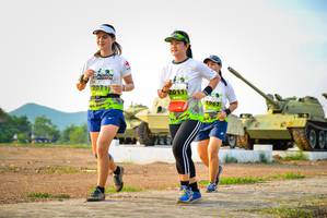 BIB: 2071, 2011
                            <button type="button" onclick="openModal(3733657)" class="btn btn-primary btn-sm float-right btn-popup" data-toggle="modal" data-target=".modal-high-quality">
                        <i class="fas fa-shopping-cart"></i> Add to Cart
                    </button>
                                            <button type="button" onclick="isThisMe(3733657, true)" class="btn btn-success btn-sm float-right btn-popup btn-isme hidden" data-toggle="tooltip" data-placement="bottom" title="นี่คือรูปของคุณใช่ไหม คลิกที่นี่เพื่อเอาเข้าอัลบั้ม">
                        <i class="fas fa-plus"></i> Add to album
                    </button>
                    <button type="button" onclick="isThisMe(3733657, false)" class="btn btn-warning btn-sm float-right btn-popup btn-isnotme hidden">
                        <i class="fas fa-ban"></i> Remove from album
                    </button>