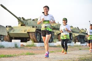 BIB: 1999
                            <button type="button" onclick="openModal(3743197)" class="btn btn-primary btn-sm float-right btn-popup" data-toggle="modal" data-target=".modal-high-quality">
                        <i class="fas fa-shopping-cart"></i> Add to Cart
                    </button>
                                            <button type="button" onclick="isThisMe(3743197, true)" class="btn btn-success btn-sm float-right btn-popup btn-isme hidden" data-toggle="tooltip" data-placement="bottom" title="นี่คือรูปของคุณใช่ไหม คลิกที่นี่เพื่อเอาเข้าอัลบั้ม">
                        <i class="fas fa-plus"></i> Add to album
                    </button>
                    <button type="button" onclick="isThisMe(3743197, false)" class="btn btn-warning btn-sm float-right btn-popup btn-isnotme hidden">
                        <i class="fas fa-ban"></i> Remove from album
                    </button>