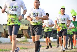 BIB: 1280, 434
                            <button type="button" onclick="openModal(3743079)" class="btn btn-primary btn-sm float-right btn-popup" data-toggle="modal" data-target=".modal-high-quality">
                        <i class="fas fa-shopping-cart"></i> Add to Cart
                    </button>
                                            <button type="button" onclick="isThisMe(3743079, true)" class="btn btn-success btn-sm float-right btn-popup btn-isme hidden" data-toggle="tooltip" data-placement="bottom" title="นี่คือรูปของคุณใช่ไหม คลิกที่นี่เพื่อเอาเข้าอัลบั้ม">
                        <i class="fas fa-plus"></i> Add to album
                    </button>
                    <button type="button" onclick="isThisMe(3743079, false)" class="btn btn-warning btn-sm float-right btn-popup btn-isnotme hidden">
                        <i class="fas fa-ban"></i> Remove from album
                    </button>