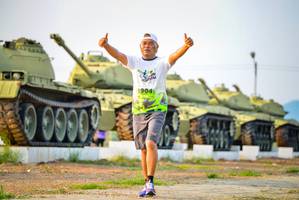 BIB: 1904
                            <button type="button" onclick="openModal(3733722)" class="btn btn-primary btn-sm float-right btn-popup" data-toggle="modal" data-target=".modal-high-quality">
                        <i class="fas fa-shopping-cart"></i> Add to Cart
                    </button>
                                            <button type="button" onclick="isThisMe(3733722, true)" class="btn btn-success btn-sm float-right btn-popup btn-isme hidden" data-toggle="tooltip" data-placement="bottom" title="นี่คือรูปของคุณใช่ไหม คลิกที่นี่เพื่อเอาเข้าอัลบั้ม">
                        <i class="fas fa-plus"></i> Add to album
                    </button>
                    <button type="button" onclick="isThisMe(3733722, false)" class="btn btn-warning btn-sm float-right btn-popup btn-isnotme hidden">
                        <i class="fas fa-ban"></i> Remove from album
                    </button>