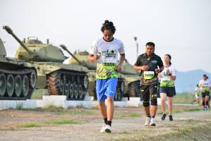 BIB: 2350
                            <button type="button" onclick="openModal(3741797)" class="btn btn-primary btn-sm float-right btn-popup" data-toggle="modal" data-target=".modal-high-quality">
                        <i class="fas fa-shopping-cart"></i> Add to Cart
                    </button>
                                            <button type="button" onclick="isThisMe(3741797, true)" class="btn btn-success btn-sm float-right btn-popup btn-isme hidden" data-toggle="tooltip" data-placement="bottom" title="นี่คือรูปของคุณใช่ไหม คลิกที่นี่เพื่อเอาเข้าอัลบั้ม">
                        <i class="fas fa-plus"></i> Add to album
                    </button>
                    <button type="button" onclick="isThisMe(3741797, false)" class="btn btn-warning btn-sm float-right btn-popup btn-isnotme hidden">
                        <i class="fas fa-ban"></i> Remove from album
                    </button>