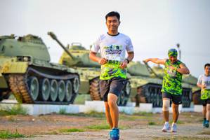 BIB: 1842
                            <button type="button" onclick="openModal(3662626)" class="btn btn-primary btn-sm float-right btn-popup" data-toggle="modal" data-target=".modal-high-quality">
                        <i class="fas fa-shopping-cart"></i> Add to Cart
                    </button>
                                            <button type="button" onclick="isThisMe(3662626, true)" class="btn btn-success btn-sm float-right btn-popup btn-isme hidden" data-toggle="tooltip" data-placement="bottom" title="นี่คือรูปของคุณใช่ไหม คลิกที่นี่เพื่อเอาเข้าอัลบั้ม">
                        <i class="fas fa-plus"></i> Add to album
                    </button>
                    <button type="button" onclick="isThisMe(3662626, false)" class="btn btn-warning btn-sm float-right btn-popup btn-isnotme hidden">
                        <i class="fas fa-ban"></i> Remove from album
                    </button>