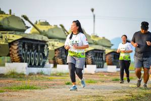 BIB: 1650
                            <button type="button" onclick="openModal(3734055)" class="btn btn-primary btn-sm float-right btn-popup" data-toggle="modal" data-target=".modal-high-quality">
                        <i class="fas fa-shopping-cart"></i> Add to Cart
                    </button>
                                            <button type="button" onclick="isThisMe(3734055, true)" class="btn btn-success btn-sm float-right btn-popup btn-isme hidden" data-toggle="tooltip" data-placement="bottom" title="นี่คือรูปของคุณใช่ไหม คลิกที่นี่เพื่อเอาเข้าอัลบั้ม">
                        <i class="fas fa-plus"></i> Add to album
                    </button>
                    <button type="button" onclick="isThisMe(3734055, false)" class="btn btn-warning btn-sm float-right btn-popup btn-isnotme hidden">
                        <i class="fas fa-ban"></i> Remove from album
                    </button>