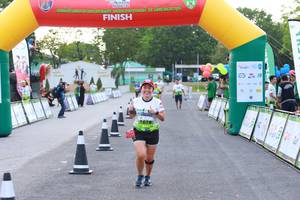 BIB: 1670
                            <button type="button" onclick="openModal(3555138)" class="btn btn-primary btn-sm float-right btn-popup" data-toggle="modal" data-target=".modal-high-quality">
                        <i class="fas fa-shopping-cart"></i> Add to Cart
                    </button>
                                            <button type="button" onclick="isThisMe(3555138, true)" class="btn btn-success btn-sm float-right btn-popup btn-isme hidden" data-toggle="tooltip" data-placement="bottom" title="นี่คือรูปของคุณใช่ไหม คลิกที่นี่เพื่อเอาเข้าอัลบั้ม">
                        <i class="fas fa-plus"></i> Add to album
                    </button>
                    <button type="button" onclick="isThisMe(3555138, false)" class="btn btn-warning btn-sm float-right btn-popup btn-isnotme hidden">
                        <i class="fas fa-ban"></i> Remove from album
                    </button>