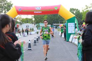 BIB: 2531
                            <button type="button" onclick="openModal(3555093)" class="btn btn-primary btn-sm float-right btn-popup" data-toggle="modal" data-target=".modal-high-quality">
                        <i class="fas fa-shopping-cart"></i> Add to Cart
                    </button>
                                            <button type="button" onclick="isThisMe(3555093, true)" class="btn btn-success btn-sm float-right btn-popup btn-isme hidden" data-toggle="tooltip" data-placement="bottom" title="นี่คือรูปของคุณใช่ไหม คลิกที่นี่เพื่อเอาเข้าอัลบั้ม">
                        <i class="fas fa-plus"></i> Add to album
                    </button>
                    <button type="button" onclick="isThisMe(3555093, false)" class="btn btn-warning btn-sm float-right btn-popup btn-isnotme hidden">
                        <i class="fas fa-ban"></i> Remove from album
                    </button>