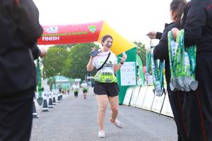 BIB: 2303
                            <button type="button" onclick="openModal(3555039)" class="btn btn-primary btn-sm float-right btn-popup" data-toggle="modal" data-target=".modal-high-quality">
                        <i class="fas fa-shopping-cart"></i> Add to Cart
                    </button>
                                            <button type="button" onclick="isThisMe(3555039, true)" class="btn btn-success btn-sm float-right btn-popup btn-isme hidden" data-toggle="tooltip" data-placement="bottom" title="นี่คือรูปของคุณใช่ไหม คลิกที่นี่เพื่อเอาเข้าอัลบั้ม">
                        <i class="fas fa-plus"></i> Add to album
                    </button>
                    <button type="button" onclick="isThisMe(3555039, false)" class="btn btn-warning btn-sm float-right btn-popup btn-isnotme hidden">
                        <i class="fas fa-ban"></i> Remove from album
                    </button>