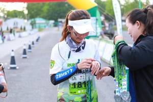 BIB: 181, 105
                            <button type="button" onclick="openModal(3555308)" class="btn btn-primary btn-sm float-right btn-popup" data-toggle="modal" data-target=".modal-high-quality">
                        <i class="fas fa-shopping-cart"></i> Add to Cart
                    </button>
                                            <button type="button" onclick="isThisMe(3555308, true)" class="btn btn-success btn-sm float-right btn-popup btn-isme hidden" data-toggle="tooltip" data-placement="bottom" title="นี่คือรูปของคุณใช่ไหม คลิกที่นี่เพื่อเอาเข้าอัลบั้ม">
                        <i class="fas fa-plus"></i> Add to album
                    </button>
                    <button type="button" onclick="isThisMe(3555308, false)" class="btn btn-warning btn-sm float-right btn-popup btn-isnotme hidden">
                        <i class="fas fa-ban"></i> Remove from album
                    </button>