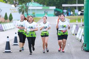 BIB: 1345, 1347, 1346
                            <button type="button" onclick="openModal(3555328)" class="btn btn-primary btn-sm float-right btn-popup" data-toggle="modal" data-target=".modal-high-quality">
                        <i class="fas fa-shopping-cart"></i> Add to Cart
                    </button>
                                            <button type="button" onclick="isThisMe(3555328, true)" class="btn btn-success btn-sm float-right btn-popup btn-isme hidden" data-toggle="tooltip" data-placement="bottom" title="นี่คือรูปของคุณใช่ไหม คลิกที่นี่เพื่อเอาเข้าอัลบั้ม">
                        <i class="fas fa-plus"></i> Add to album
                    </button>
                    <button type="button" onclick="isThisMe(3555328, false)" class="btn btn-warning btn-sm float-right btn-popup btn-isnotme hidden">
                        <i class="fas fa-ban"></i> Remove from album
                    </button>