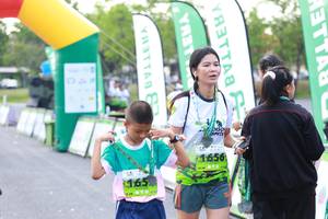 BIB: 1656, 1657
                            <button type="button" onclick="openModal(3555321)" class="btn btn-primary btn-sm float-right btn-popup" data-toggle="modal" data-target=".modal-high-quality">
                        <i class="fas fa-shopping-cart"></i> Add to Cart
                    </button>
                                            <button type="button" onclick="isThisMe(3555321, true)" class="btn btn-success btn-sm float-right btn-popup btn-isme hidden" data-toggle="tooltip" data-placement="bottom" title="นี่คือรูปของคุณใช่ไหม คลิกที่นี่เพื่อเอาเข้าอัลบั้ม">
                        <i class="fas fa-plus"></i> Add to album
                    </button>
                    <button type="button" onclick="isThisMe(3555321, false)" class="btn btn-warning btn-sm float-right btn-popup btn-isnotme hidden">
                        <i class="fas fa-ban"></i> Remove from album
                    </button>