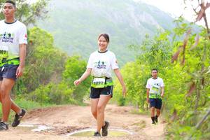 BIB: 1892
                            <button type="button" onclick="openModal(3556446)" class="btn btn-primary btn-sm float-right btn-popup" data-toggle="modal" data-target=".modal-high-quality">
                        <i class="fas fa-shopping-cart"></i> Add to Cart
                    </button>
                                            <button type="button" onclick="isThisMe(3556446, true)" class="btn btn-success btn-sm float-right btn-popup btn-isme hidden" data-toggle="tooltip" data-placement="bottom" title="นี่คือรูปของคุณใช่ไหม คลิกที่นี่เพื่อเอาเข้าอัลบั้ม">
                        <i class="fas fa-plus"></i> Add to album
                    </button>
                    <button type="button" onclick="isThisMe(3556446, false)" class="btn btn-warning btn-sm float-right btn-popup btn-isnotme hidden">
                        <i class="fas fa-ban"></i> Remove from album
                    </button>