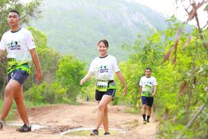 BIB: 1892
                            <button type="button" onclick="openModal(3556443)" class="btn btn-primary btn-sm float-right btn-popup" data-toggle="modal" data-target=".modal-high-quality">
                        <i class="fas fa-shopping-cart"></i> Add to Cart
                    </button>
                                            <button type="button" onclick="isThisMe(3556443, true)" class="btn btn-success btn-sm float-right btn-popup btn-isme hidden" data-toggle="tooltip" data-placement="bottom" title="นี่คือรูปของคุณใช่ไหม คลิกที่นี่เพื่อเอาเข้าอัลบั้ม">
                        <i class="fas fa-plus"></i> Add to album
                    </button>
                    <button type="button" onclick="isThisMe(3556443, false)" class="btn btn-warning btn-sm float-right btn-popup btn-isnotme hidden">
                        <i class="fas fa-ban"></i> Remove from album
                    </button>