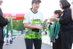 BIB: 1499
                            <button type="button" onclick="openModal(3555200)" class="btn btn-primary btn-sm float-right btn-popup" data-toggle="modal" data-target=".modal-high-quality">
                        <i class="fas fa-shopping-cart"></i> Add to Cart
                    </button>
                                            <button type="button" onclick="isThisMe(3555200, true)" class="btn btn-success btn-sm float-right btn-popup btn-isme hidden" data-toggle="tooltip" data-placement="bottom" title="นี่คือรูปของคุณใช่ไหม คลิกที่นี่เพื่อเอาเข้าอัลบั้ม">
                        <i class="fas fa-plus"></i> Add to album
                    </button>
                    <button type="button" onclick="isThisMe(3555200, false)" class="btn btn-warning btn-sm float-right btn-popup btn-isnotme hidden">
                        <i class="fas fa-ban"></i> Remove from album
                    </button>