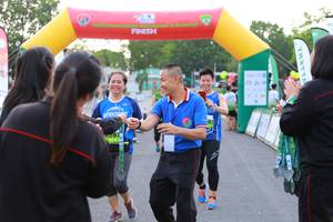 BIB: 2287
                            <button type="button" onclick="openModal(3555124)" class="btn btn-primary btn-sm float-right btn-popup" data-toggle="modal" data-target=".modal-high-quality">
                        <i class="fas fa-shopping-cart"></i> Add to Cart
                    </button>
                                            <button type="button" onclick="isThisMe(3555124, true)" class="btn btn-success btn-sm float-right btn-popup btn-isme hidden" data-toggle="tooltip" data-placement="bottom" title="นี่คือรูปของคุณใช่ไหม คลิกที่นี่เพื่อเอาเข้าอัลบั้ม">
                        <i class="fas fa-plus"></i> Add to album
                    </button>
                    <button type="button" onclick="isThisMe(3555124, false)" class="btn btn-warning btn-sm float-right btn-popup btn-isnotme hidden">
                        <i class="fas fa-ban"></i> Remove from album
                    </button>