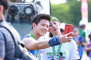 BIB: 
                            <button type="button" onclick="openModal(3550499)" class="btn btn-primary btn-sm float-right btn-popup" data-toggle="modal" data-target=".modal-high-quality">
                        <i class="fas fa-shopping-cart"></i> Add to Cart
                    </button>
                                            <button type="button" onclick="isThisMe(3550499, true)" class="btn btn-success btn-sm float-right btn-popup btn-isme hidden" data-toggle="tooltip" data-placement="bottom" title="นี่คือรูปของคุณใช่ไหม คลิกที่นี่เพื่อเอาเข้าอัลบั้ม">
                        <i class="fas fa-plus"></i> Add to album
                    </button>
                    <button type="button" onclick="isThisMe(3550499, false)" class="btn btn-warning btn-sm float-right btn-popup btn-isnotme hidden">
                        <i class="fas fa-ban"></i> Remove from album
                    </button>