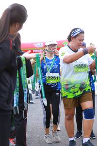 BIB: 1606, 2281
                            <button type="button" onclick="openModal(3555253)" class="btn btn-primary btn-sm float-right btn-popup" data-toggle="modal" data-target=".modal-high-quality">
                        <i class="fas fa-shopping-cart"></i> Add to Cart
                    </button>
                                            <button type="button" onclick="isThisMe(3555253, true)" class="btn btn-success btn-sm float-right btn-popup btn-isme hidden" data-toggle="tooltip" data-placement="bottom" title="นี่คือรูปของคุณใช่ไหม คลิกที่นี่เพื่อเอาเข้าอัลบั้ม">
                        <i class="fas fa-plus"></i> Add to album
                    </button>
                    <button type="button" onclick="isThisMe(3555253, false)" class="btn btn-warning btn-sm float-right btn-popup btn-isnotme hidden">
                        <i class="fas fa-ban"></i> Remove from album
                    </button>