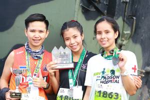 BIB: 1863
                            <button type="button" onclick="openModal(3555347)" class="btn btn-primary btn-sm float-right btn-popup" data-toggle="modal" data-target=".modal-high-quality">
                        <i class="fas fa-shopping-cart"></i> Add to Cart
                    </button>
                                            <button type="button" onclick="isThisMe(3555347, true)" class="btn btn-success btn-sm float-right btn-popup btn-isme hidden" data-toggle="tooltip" data-placement="bottom" title="นี่คือรูปของคุณใช่ไหม คลิกที่นี่เพื่อเอาเข้าอัลบั้ม">
                        <i class="fas fa-plus"></i> Add to album
                    </button>
                    <button type="button" onclick="isThisMe(3555347, false)" class="btn btn-warning btn-sm float-right btn-popup btn-isnotme hidden">
                        <i class="fas fa-ban"></i> Remove from album
                    </button>