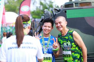 BIB: 2483, 588
                            <button type="button" onclick="openModal(3550446)" class="btn btn-primary btn-sm float-right btn-popup" data-toggle="modal" data-target=".modal-high-quality">
                        <i class="fas fa-shopping-cart"></i> Add to Cart
                    </button>
                                            <button type="button" onclick="isThisMe(3550446, true)" class="btn btn-success btn-sm float-right btn-popup btn-isme hidden" data-toggle="tooltip" data-placement="bottom" title="นี่คือรูปของคุณใช่ไหม คลิกที่นี่เพื่อเอาเข้าอัลบั้ม">
                        <i class="fas fa-plus"></i> Add to album
                    </button>
                    <button type="button" onclick="isThisMe(3550446, false)" class="btn btn-warning btn-sm float-right btn-popup btn-isnotme hidden">
                        <i class="fas fa-ban"></i> Remove from album
                    </button>