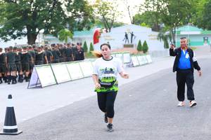 BIB: 1411
                            <button type="button" onclick="openModal(3555319)" class="btn btn-primary btn-sm float-right btn-popup" data-toggle="modal" data-target=".modal-high-quality">
                        <i class="fas fa-shopping-cart"></i> Add to Cart
                    </button>
                                            <button type="button" onclick="isThisMe(3555319, true)" class="btn btn-success btn-sm float-right btn-popup btn-isme hidden" data-toggle="tooltip" data-placement="bottom" title="นี่คือรูปของคุณใช่ไหม คลิกที่นี่เพื่อเอาเข้าอัลบั้ม">
                        <i class="fas fa-plus"></i> Add to album
                    </button>
                    <button type="button" onclick="isThisMe(3555319, false)" class="btn btn-warning btn-sm float-right btn-popup btn-isnotme hidden">
                        <i class="fas fa-ban"></i> Remove from album
                    </button>