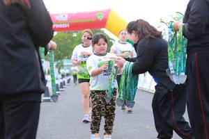 BIB: 297
                            <button type="button" onclick="openModal(3555185)" class="btn btn-primary btn-sm float-right btn-popup" data-toggle="modal" data-target=".modal-high-quality">
                        <i class="fas fa-shopping-cart"></i> Add to Cart
                    </button>
                                            <button type="button" onclick="isThisMe(3555185, true)" class="btn btn-success btn-sm float-right btn-popup btn-isme hidden" data-toggle="tooltip" data-placement="bottom" title="นี่คือรูปของคุณใช่ไหม คลิกที่นี่เพื่อเอาเข้าอัลบั้ม">
                        <i class="fas fa-plus"></i> Add to album
                    </button>
                    <button type="button" onclick="isThisMe(3555185, false)" class="btn btn-warning btn-sm float-right btn-popup btn-isnotme hidden">
                        <i class="fas fa-ban"></i> Remove from album
                    </button>