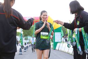 BIB: 2635
                            <button type="button" onclick="openModal(3555192)" class="btn btn-primary btn-sm float-right btn-popup" data-toggle="modal" data-target=".modal-high-quality">
                        <i class="fas fa-shopping-cart"></i> Add to Cart
                    </button>
                                            <button type="button" onclick="isThisMe(3555192, true)" class="btn btn-success btn-sm float-right btn-popup btn-isme hidden" data-toggle="tooltip" data-placement="bottom" title="นี่คือรูปของคุณใช่ไหม คลิกที่นี่เพื่อเอาเข้าอัลบั้ม">
                        <i class="fas fa-plus"></i> Add to album
                    </button>
                    <button type="button" onclick="isThisMe(3555192, false)" class="btn btn-warning btn-sm float-right btn-popup btn-isnotme hidden">
                        <i class="fas fa-ban"></i> Remove from album
                    </button>