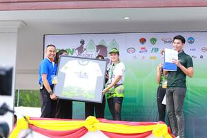 BIB: 
                            <button type="button" onclick="openModal(3555369)" class="btn btn-primary btn-sm float-right btn-popup" data-toggle="modal" data-target=".modal-high-quality">
                        <i class="fas fa-shopping-cart"></i> Add to Cart
                    </button>
                                            <button type="button" onclick="isThisMe(3555369, true)" class="btn btn-success btn-sm float-right btn-popup btn-isme hidden" data-toggle="tooltip" data-placement="bottom" title="นี่คือรูปของคุณใช่ไหม คลิกที่นี่เพื่อเอาเข้าอัลบั้ม">
                        <i class="fas fa-plus"></i> Add to album
                    </button>
                    <button type="button" onclick="isThisMe(3555369, false)" class="btn btn-warning btn-sm float-right btn-popup btn-isnotme hidden">
                        <i class="fas fa-ban"></i> Remove from album
                    </button>