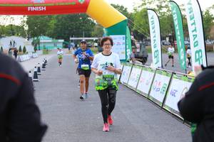 BIB: 882
                            <button type="button" onclick="openModal(3555295)" class="btn btn-primary btn-sm float-right btn-popup" data-toggle="modal" data-target=".modal-high-quality">
                        <i class="fas fa-shopping-cart"></i> Add to Cart
                    </button>
                                            <button type="button" onclick="isThisMe(3555295, true)" class="btn btn-success btn-sm float-right btn-popup btn-isme hidden" data-toggle="tooltip" data-placement="bottom" title="นี่คือรูปของคุณใช่ไหม คลิกที่นี่เพื่อเอาเข้าอัลบั้ม">
                        <i class="fas fa-plus"></i> Add to album
                    </button>
                    <button type="button" onclick="isThisMe(3555295, false)" class="btn btn-warning btn-sm float-right btn-popup btn-isnotme hidden">
                        <i class="fas fa-ban"></i> Remove from album
                    </button>