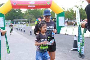 BIB: 2686
                            <button type="button" onclick="openModal(3555014)" class="btn btn-primary btn-sm float-right btn-popup" data-toggle="modal" data-target=".modal-high-quality">
                        <i class="fas fa-shopping-cart"></i> Add to Cart
                    </button>
                                            <button type="button" onclick="isThisMe(3555014, true)" class="btn btn-success btn-sm float-right btn-popup btn-isme hidden" data-toggle="tooltip" data-placement="bottom" title="นี่คือรูปของคุณใช่ไหม คลิกที่นี่เพื่อเอาเข้าอัลบั้ม">
                        <i class="fas fa-plus"></i> Add to album
                    </button>
                    <button type="button" onclick="isThisMe(3555014, false)" class="btn btn-warning btn-sm float-right btn-popup btn-isnotme hidden">
                        <i class="fas fa-ban"></i> Remove from album
                    </button>