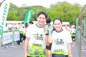 BIB: 1682, 2515
                            <button type="button" onclick="openModal(3555271)" class="btn btn-primary btn-sm float-right btn-popup" data-toggle="modal" data-target=".modal-high-quality">
                        <i class="fas fa-shopping-cart"></i> Add to Cart
                    </button>
                                            <button type="button" onclick="isThisMe(3555271, true)" class="btn btn-success btn-sm float-right btn-popup btn-isme hidden" data-toggle="tooltip" data-placement="bottom" title="นี่คือรูปของคุณใช่ไหม คลิกที่นี่เพื่อเอาเข้าอัลบั้ม">
                        <i class="fas fa-plus"></i> Add to album
                    </button>
                    <button type="button" onclick="isThisMe(3555271, false)" class="btn btn-warning btn-sm float-right btn-popup btn-isnotme hidden">
                        <i class="fas fa-ban"></i> Remove from album
                    </button>