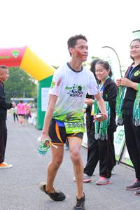 BIB: 2506
                            <button type="button" onclick="openModal(3555343)" class="btn btn-primary btn-sm float-right btn-popup" data-toggle="modal" data-target=".modal-high-quality">
                        <i class="fas fa-shopping-cart"></i> Add to Cart
                    </button>
                                            <button type="button" onclick="isThisMe(3555343, true)" class="btn btn-success btn-sm float-right btn-popup btn-isme hidden" data-toggle="tooltip" data-placement="bottom" title="นี่คือรูปของคุณใช่ไหม คลิกที่นี่เพื่อเอาเข้าอัลบั้ม">
                        <i class="fas fa-plus"></i> Add to album
                    </button>
                    <button type="button" onclick="isThisMe(3555343, false)" class="btn btn-warning btn-sm float-right btn-popup btn-isnotme hidden">
                        <i class="fas fa-ban"></i> Remove from album
                    </button>