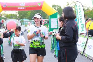 BIB: 2033
                            <button type="button" onclick="openModal(3555261)" class="btn btn-primary btn-sm float-right btn-popup" data-toggle="modal" data-target=".modal-high-quality">
                        <i class="fas fa-shopping-cart"></i> Add to Cart
                    </button>
                                            <button type="button" onclick="isThisMe(3555261, true)" class="btn btn-success btn-sm float-right btn-popup btn-isme hidden" data-toggle="tooltip" data-placement="bottom" title="นี่คือรูปของคุณใช่ไหม คลิกที่นี่เพื่อเอาเข้าอัลบั้ม">
                        <i class="fas fa-plus"></i> Add to album
                    </button>
                    <button type="button" onclick="isThisMe(3555261, false)" class="btn btn-warning btn-sm float-right btn-popup btn-isnotme hidden">
                        <i class="fas fa-ban"></i> Remove from album
                    </button>