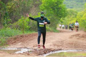 BIB: 2172
                            <button type="button" onclick="openModal(3559881)" class="btn btn-primary btn-sm float-right btn-popup" data-toggle="modal" data-target=".modal-high-quality">
                        <i class="fas fa-shopping-cart"></i> Add to Cart
                    </button>
                                            <button type="button" onclick="isThisMe(3559881, true)" class="btn btn-success btn-sm float-right btn-popup btn-isme hidden" data-toggle="tooltip" data-placement="bottom" title="นี่คือรูปของคุณใช่ไหม คลิกที่นี่เพื่อเอาเข้าอัลบั้ม">
                        <i class="fas fa-plus"></i> Add to album
                    </button>
                    <button type="button" onclick="isThisMe(3559881, false)" class="btn btn-warning btn-sm float-right btn-popup btn-isnotme hidden">
                        <i class="fas fa-ban"></i> Remove from album
                    </button>