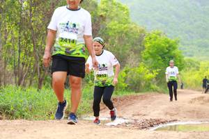 BIB: 2912
                            <button type="button" onclick="openModal(3556808)" class="btn btn-primary btn-sm float-right btn-popup" data-toggle="modal" data-target=".modal-high-quality">
                        <i class="fas fa-shopping-cart"></i> Add to Cart
                    </button>
                                            <button type="button" onclick="isThisMe(3556808, true)" class="btn btn-success btn-sm float-right btn-popup btn-isme hidden" data-toggle="tooltip" data-placement="bottom" title="นี่คือรูปของคุณใช่ไหม คลิกที่นี่เพื่อเอาเข้าอัลบั้ม">
                        <i class="fas fa-plus"></i> Add to album
                    </button>
                    <button type="button" onclick="isThisMe(3556808, false)" class="btn btn-warning btn-sm float-right btn-popup btn-isnotme hidden">
                        <i class="fas fa-ban"></i> Remove from album
                    </button>