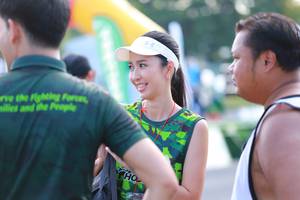 BIB: 
                            <button type="button" onclick="openModal(3550494)" class="btn btn-primary btn-sm float-right btn-popup" data-toggle="modal" data-target=".modal-high-quality">
                        <i class="fas fa-shopping-cart"></i> Add to Cart
                    </button>
                                            <button type="button" onclick="isThisMe(3550494, true)" class="btn btn-success btn-sm float-right btn-popup btn-isme hidden" data-toggle="tooltip" data-placement="bottom" title="นี่คือรูปของคุณใช่ไหม คลิกที่นี่เพื่อเอาเข้าอัลบั้ม">
                        <i class="fas fa-plus"></i> Add to album
                    </button>
                    <button type="button" onclick="isThisMe(3550494, false)" class="btn btn-warning btn-sm float-right btn-popup btn-isnotme hidden">
                        <i class="fas fa-ban"></i> Remove from album
                    </button>