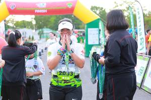 BIB: 2033
                            <button type="button" onclick="openModal(3555266)" class="btn btn-primary btn-sm float-right btn-popup" data-toggle="modal" data-target=".modal-high-quality">
                        <i class="fas fa-shopping-cart"></i> Add to Cart
                    </button>
                                            <button type="button" onclick="isThisMe(3555266, true)" class="btn btn-success btn-sm float-right btn-popup btn-isme hidden" data-toggle="tooltip" data-placement="bottom" title="นี่คือรูปของคุณใช่ไหม คลิกที่นี่เพื่อเอาเข้าอัลบั้ม">
                        <i class="fas fa-plus"></i> Add to album
                    </button>
                    <button type="button" onclick="isThisMe(3555266, false)" class="btn btn-warning btn-sm float-right btn-popup btn-isnotme hidden">
                        <i class="fas fa-ban"></i> Remove from album
                    </button>