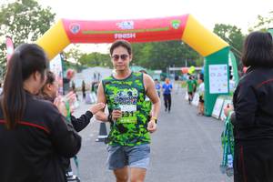 BIB: 2531
                            <button type="button" onclick="openModal(3555099)" class="btn btn-primary btn-sm float-right btn-popup" data-toggle="modal" data-target=".modal-high-quality">
                        <i class="fas fa-shopping-cart"></i> Add to Cart
                    </button>
                                            <button type="button" onclick="isThisMe(3555099, true)" class="btn btn-success btn-sm float-right btn-popup btn-isme hidden" data-toggle="tooltip" data-placement="bottom" title="นี่คือรูปของคุณใช่ไหม คลิกที่นี่เพื่อเอาเข้าอัลบั้ม">
                        <i class="fas fa-plus"></i> Add to album
                    </button>
                    <button type="button" onclick="isThisMe(3555099, false)" class="btn btn-warning btn-sm float-right btn-popup btn-isnotme hidden">
                        <i class="fas fa-ban"></i> Remove from album
                    </button>