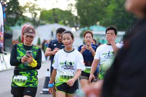 BIB: 122, 1934
                            <button type="button" onclick="openModal(3555150)" class="btn btn-primary btn-sm float-right btn-popup" data-toggle="modal" data-target=".modal-high-quality">
                        <i class="fas fa-shopping-cart"></i> Add to Cart
                    </button>
                                            <button type="button" onclick="isThisMe(3555150, true)" class="btn btn-success btn-sm float-right btn-popup btn-isme hidden" data-toggle="tooltip" data-placement="bottom" title="นี่คือรูปของคุณใช่ไหม คลิกที่นี่เพื่อเอาเข้าอัลบั้ม">
                        <i class="fas fa-plus"></i> Add to album
                    </button>
                    <button type="button" onclick="isThisMe(3555150, false)" class="btn btn-warning btn-sm float-right btn-popup btn-isnotme hidden">
                        <i class="fas fa-ban"></i> Remove from album
                    </button>