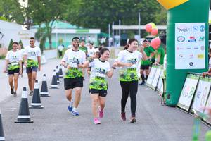 BIB: 1741, 1742
                            <button type="button" onclick="openModal(3555204)" class="btn btn-primary btn-sm float-right btn-popup" data-toggle="modal" data-target=".modal-high-quality">
                        <i class="fas fa-shopping-cart"></i> Add to Cart
                    </button>
                                            <button type="button" onclick="isThisMe(3555204, true)" class="btn btn-success btn-sm float-right btn-popup btn-isme hidden" data-toggle="tooltip" data-placement="bottom" title="นี่คือรูปของคุณใช่ไหม คลิกที่นี่เพื่อเอาเข้าอัลบั้ม">
                        <i class="fas fa-plus"></i> Add to album
                    </button>
                    <button type="button" onclick="isThisMe(3555204, false)" class="btn btn-warning btn-sm float-right btn-popup btn-isnotme hidden">
                        <i class="fas fa-ban"></i> Remove from album
                    </button>