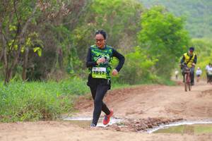 BIB: 1912
                            <button type="button" onclick="openModal(3569237)" class="btn btn-primary btn-sm float-right btn-popup" data-toggle="modal" data-target=".modal-high-quality">
                        <i class="fas fa-shopping-cart"></i> Add to Cart
                    </button>
                                            <button type="button" onclick="isThisMe(3569237, true)" class="btn btn-success btn-sm float-right btn-popup btn-isme hidden" data-toggle="tooltip" data-placement="bottom" title="นี่คือรูปของคุณใช่ไหม คลิกที่นี่เพื่อเอาเข้าอัลบั้ม">
                        <i class="fas fa-plus"></i> Add to album
                    </button>
                    <button type="button" onclick="isThisMe(3569237, false)" class="btn btn-warning btn-sm float-right btn-popup btn-isnotme hidden">
                        <i class="fas fa-ban"></i> Remove from album
                    </button>