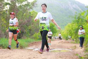 BIB: 
                            <button type="button" onclick="openModal(3568760)" class="btn btn-primary btn-sm float-right btn-popup" data-toggle="modal" data-target=".modal-high-quality">
                        <i class="fas fa-shopping-cart"></i> Add to Cart
                    </button>
                                            <button type="button" onclick="isThisMe(3568760, true)" class="btn btn-success btn-sm float-right btn-popup btn-isme hidden" data-toggle="tooltip" data-placement="bottom" title="นี่คือรูปของคุณใช่ไหม คลิกที่นี่เพื่อเอาเข้าอัลบั้ม">
                        <i class="fas fa-plus"></i> Add to album
                    </button>
                    <button type="button" onclick="isThisMe(3568760, false)" class="btn btn-warning btn-sm float-right btn-popup btn-isnotme hidden">
                        <i class="fas fa-ban"></i> Remove from album
                    </button>