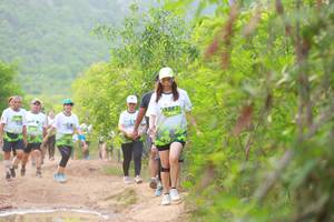 BIB: 
                            <button type="button" onclick="openModal(3569719)" class="btn btn-primary btn-sm float-right btn-popup" data-toggle="modal" data-target=".modal-high-quality">
                        <i class="fas fa-shopping-cart"></i> Add to Cart
                    </button>
                                            <button type="button" onclick="isThisMe(3569719, true)" class="btn btn-success btn-sm float-right btn-popup btn-isme hidden" data-toggle="tooltip" data-placement="bottom" title="นี่คือรูปของคุณใช่ไหม คลิกที่นี่เพื่อเอาเข้าอัลบั้ม">
                        <i class="fas fa-plus"></i> Add to album
                    </button>
                    <button type="button" onclick="isThisMe(3569719, false)" class="btn btn-warning btn-sm float-right btn-popup btn-isnotme hidden">
                        <i class="fas fa-ban"></i> Remove from album
                    </button>