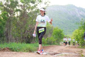 BIB: 1907
                            <button type="button" onclick="openModal(3578941)" class="btn btn-primary btn-sm float-right btn-popup" data-toggle="modal" data-target=".modal-high-quality">
                        <i class="fas fa-shopping-cart"></i> Add to Cart
                    </button>
                                            <button type="button" onclick="isThisMe(3578941, true)" class="btn btn-success btn-sm float-right btn-popup btn-isme hidden" data-toggle="tooltip" data-placement="bottom" title="นี่คือรูปของคุณใช่ไหม คลิกที่นี่เพื่อเอาเข้าอัลบั้ม">
                        <i class="fas fa-plus"></i> Add to album
                    </button>
                    <button type="button" onclick="isThisMe(3578941, false)" class="btn btn-warning btn-sm float-right btn-popup btn-isnotme hidden">
                        <i class="fas fa-ban"></i> Remove from album
                    </button>